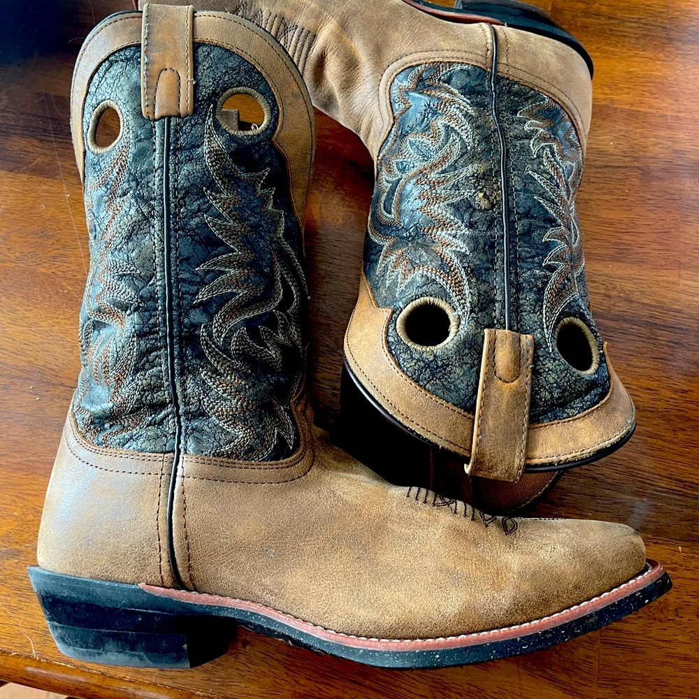 Men Laredo Stillwater Cowboy Boots